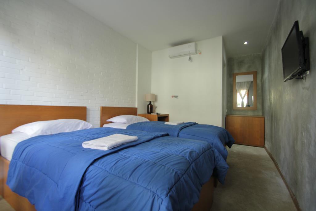 Pawon Cokelat Guesthouse Jogjakarta Kamer foto