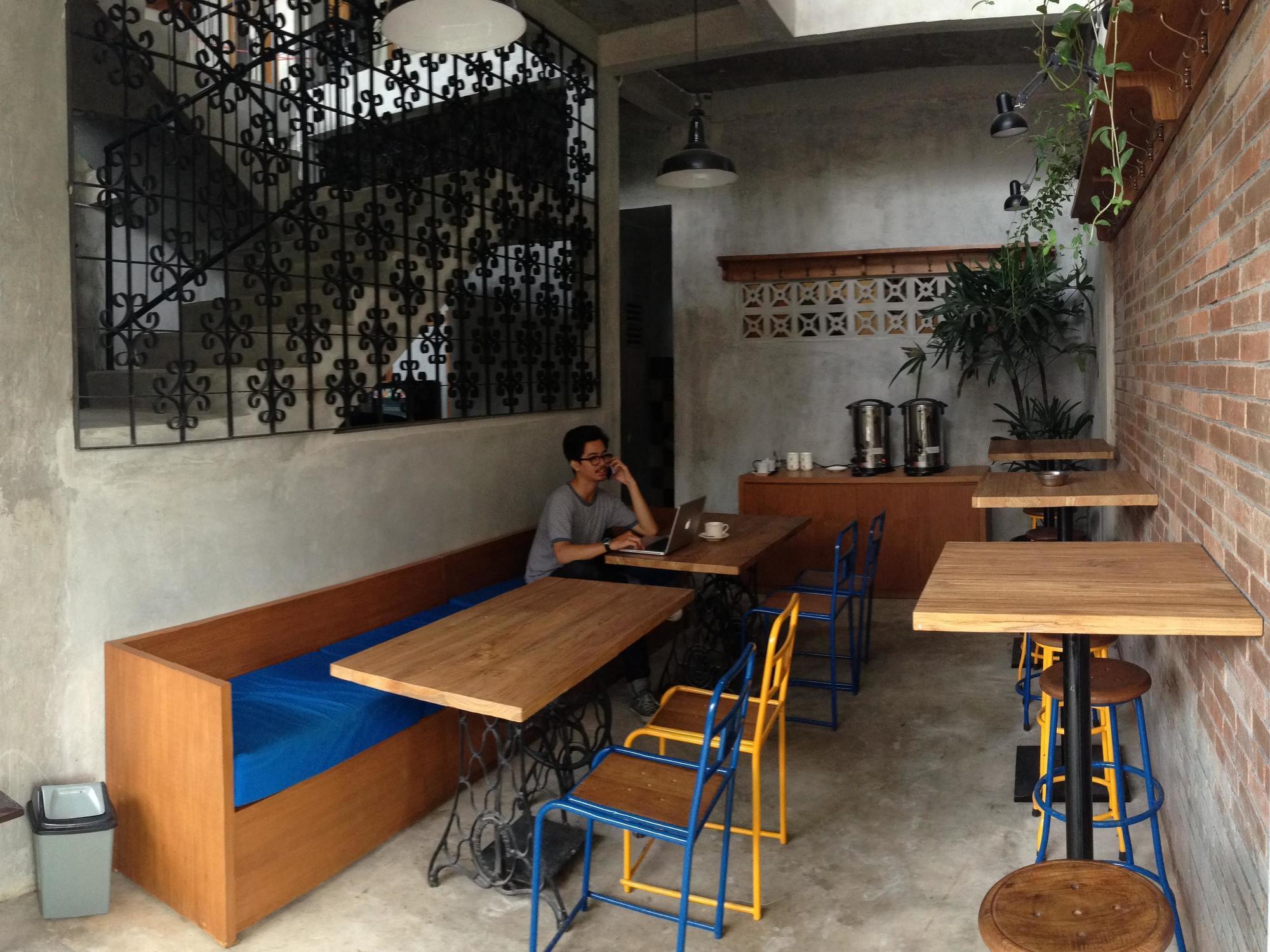 Pawon Cokelat Guesthouse Jogjakarta Buitenkant foto